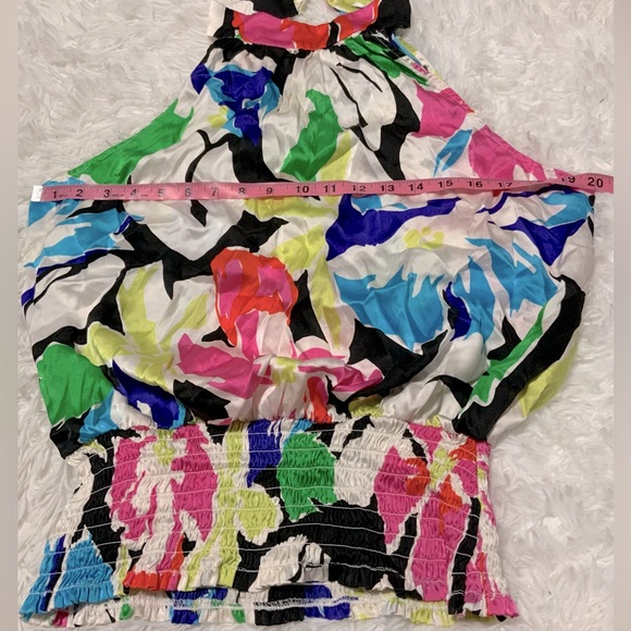 Women’s Cache Multicolor Sleeveless Top - Picture 8 of 11